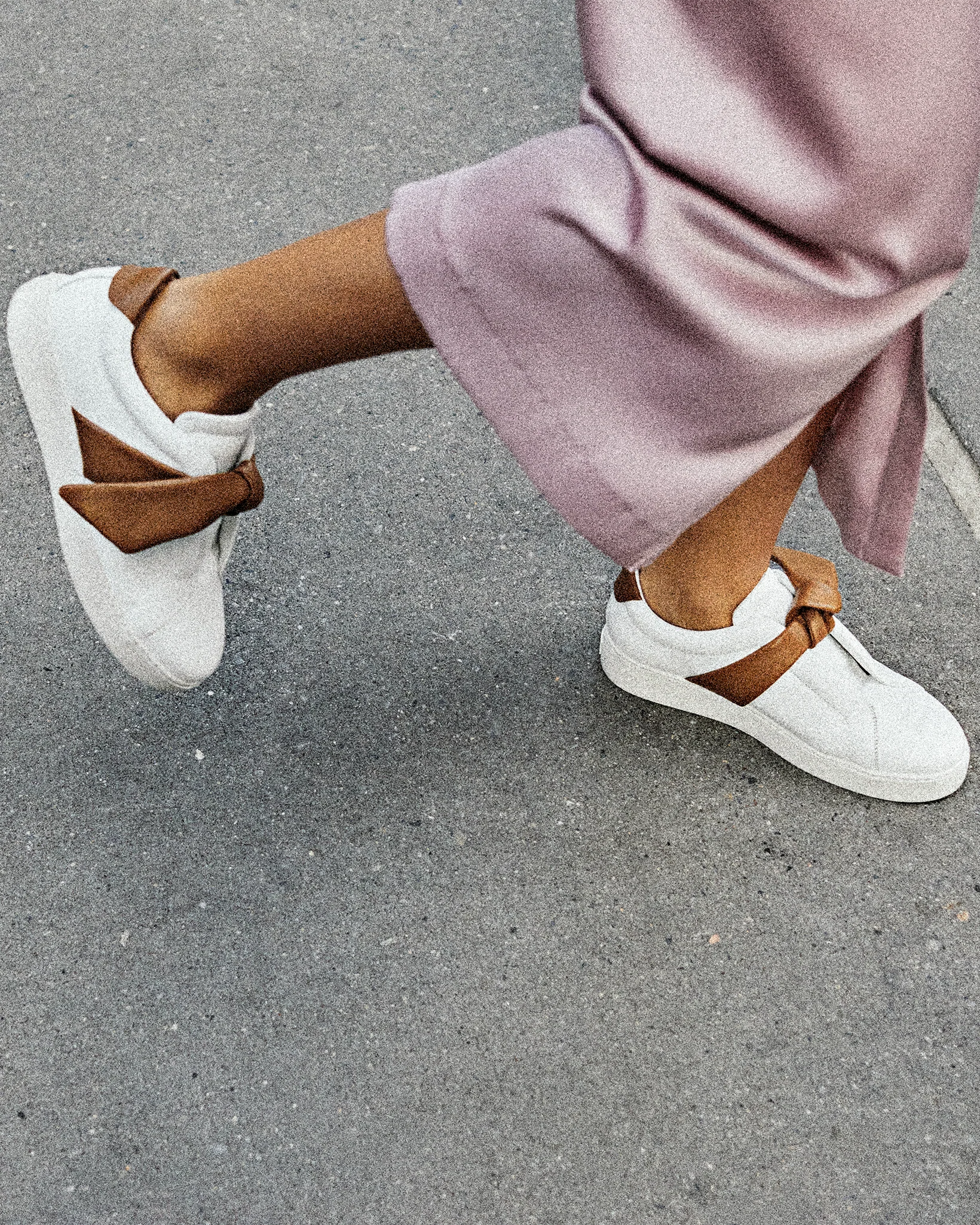 Asymmetric Clarita Sneaker Cognac - Image 4