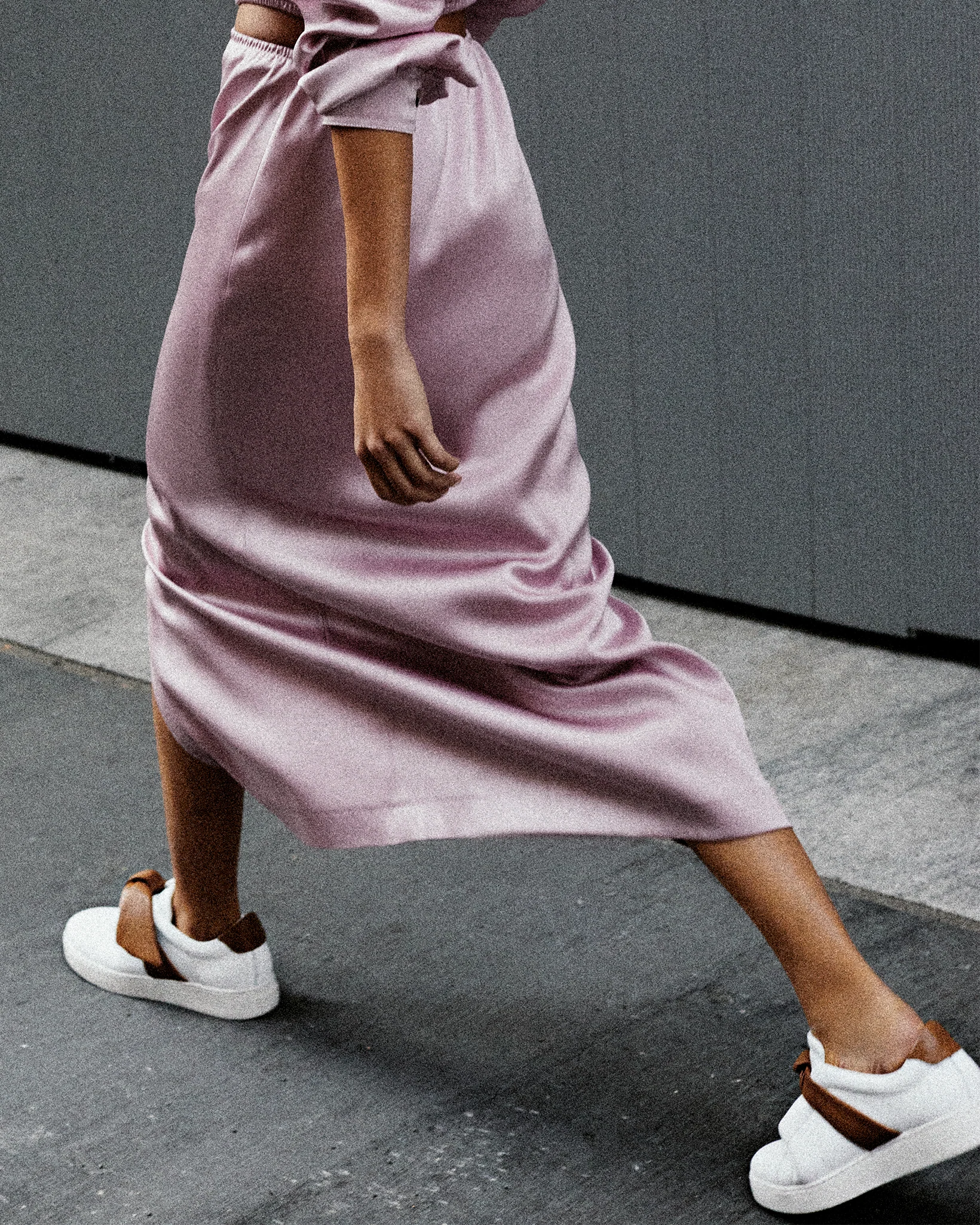 Asymmetric Clarita Sneaker Cognac - Image 5