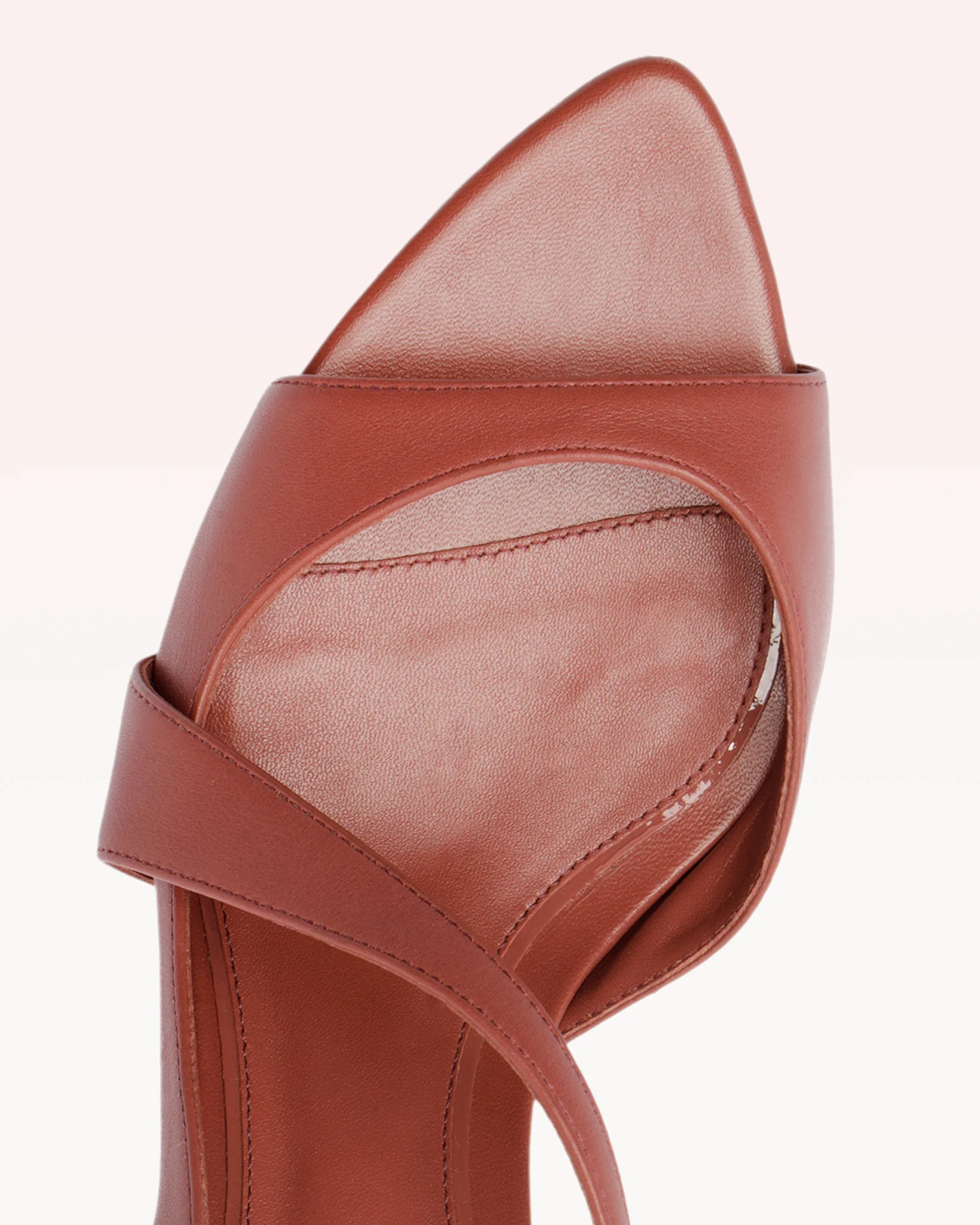 Clarita Asymmetric Sling 60 Ambar - Image 6