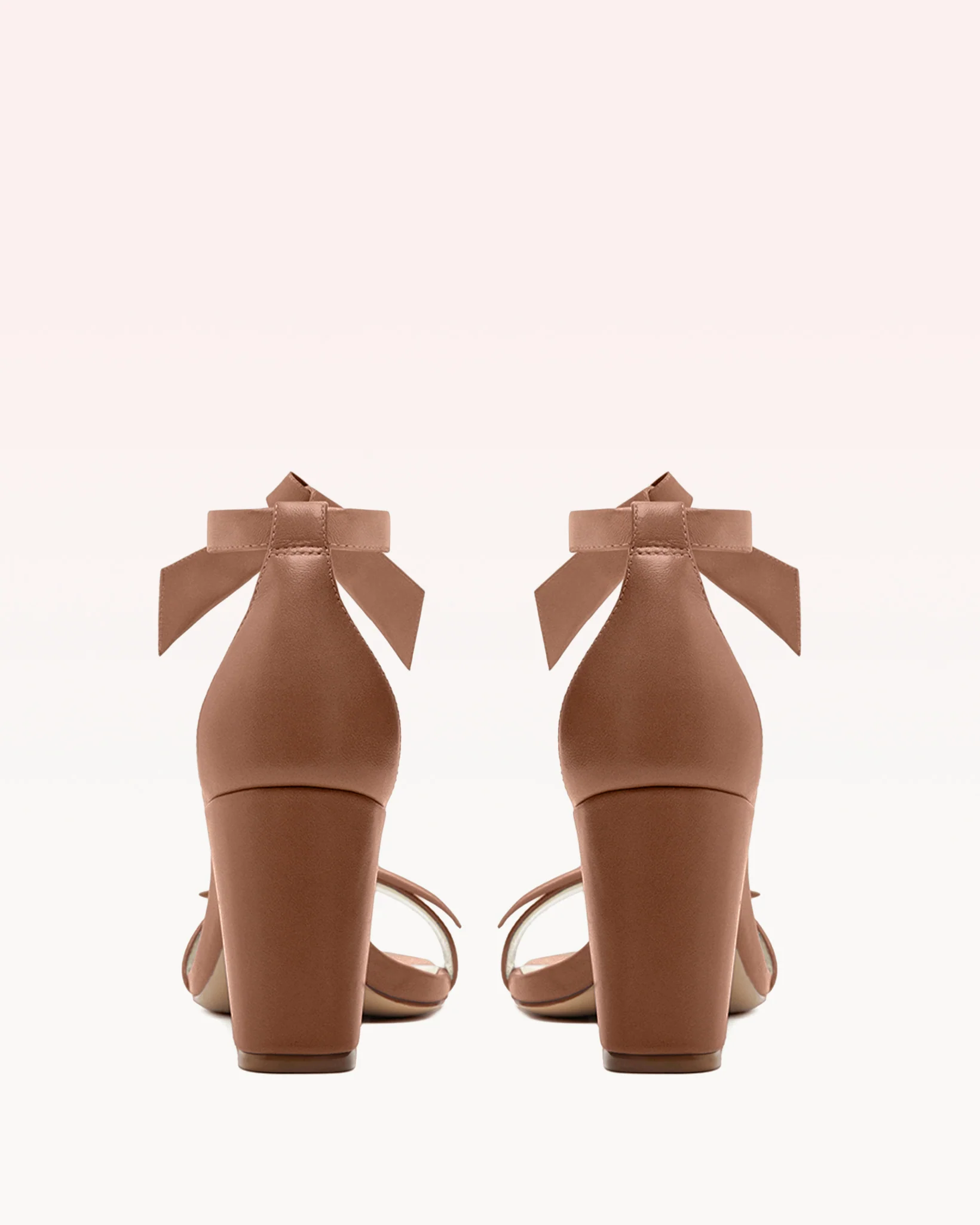 Clarita Block 75 Chocolate Fondue - Image 3