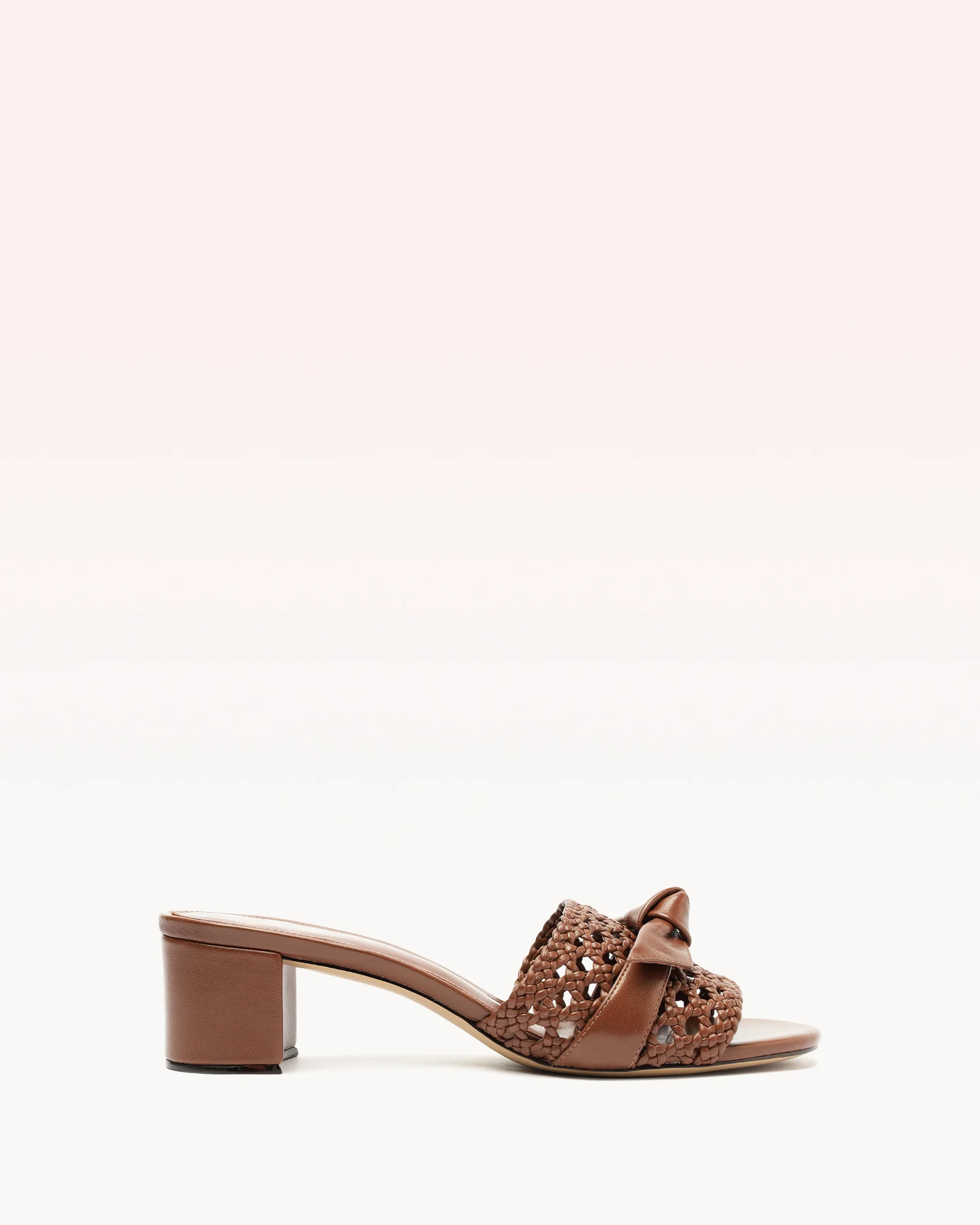 Clarita Tresse Chocolate