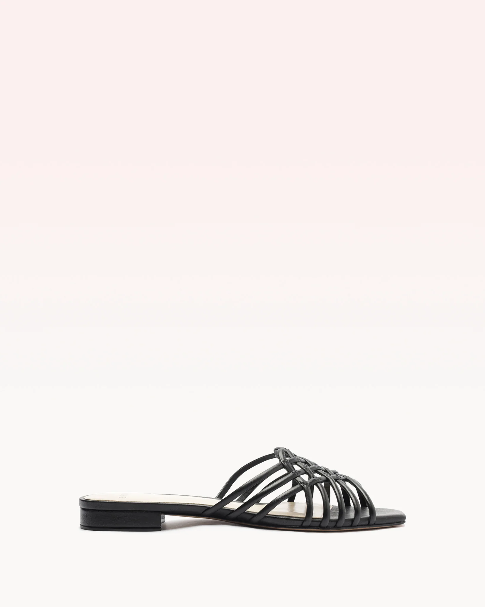 Linda Tresse Black