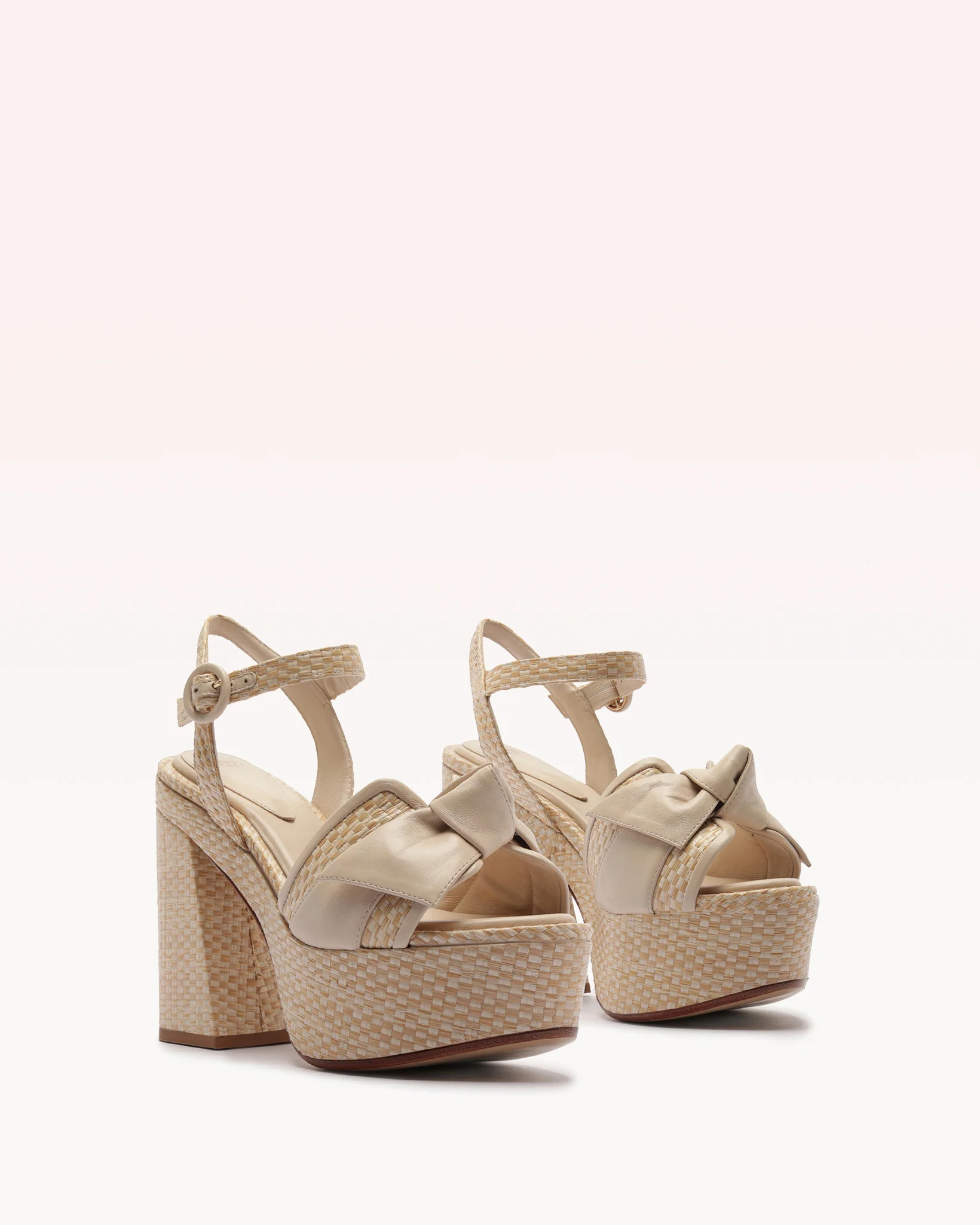 Maxi Clarita Padded Raffia 120 Shell - Image 3