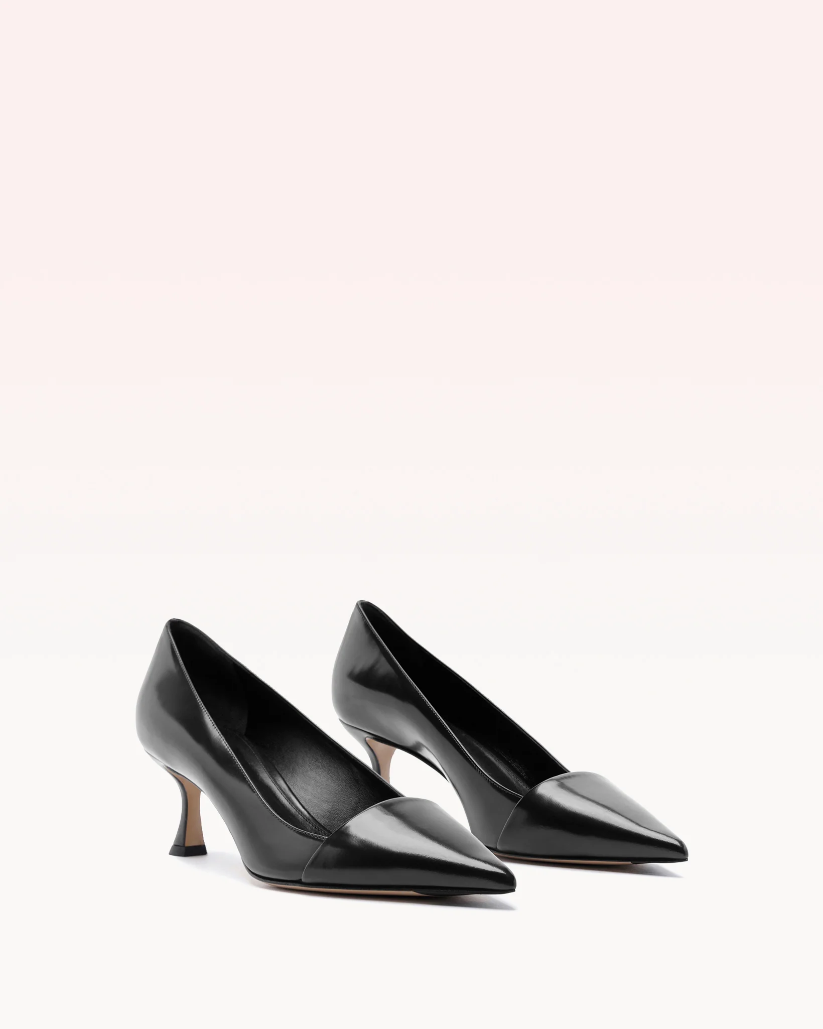 Minerva Pump 60 Black - Image 2